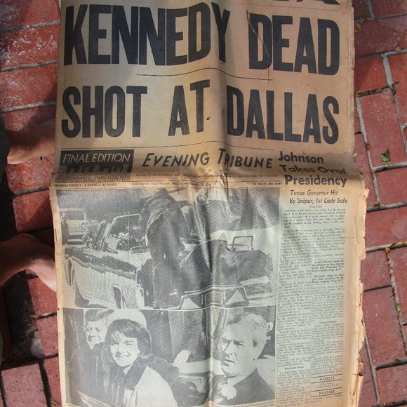 Original Kennedy Assassination Newspaper - Picture 3 of 3